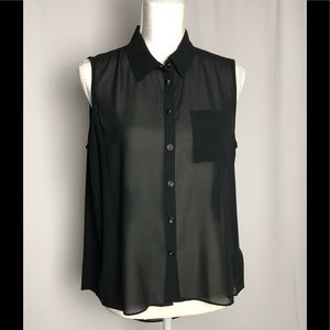 Forever 21 Black Sleeveless Blouse